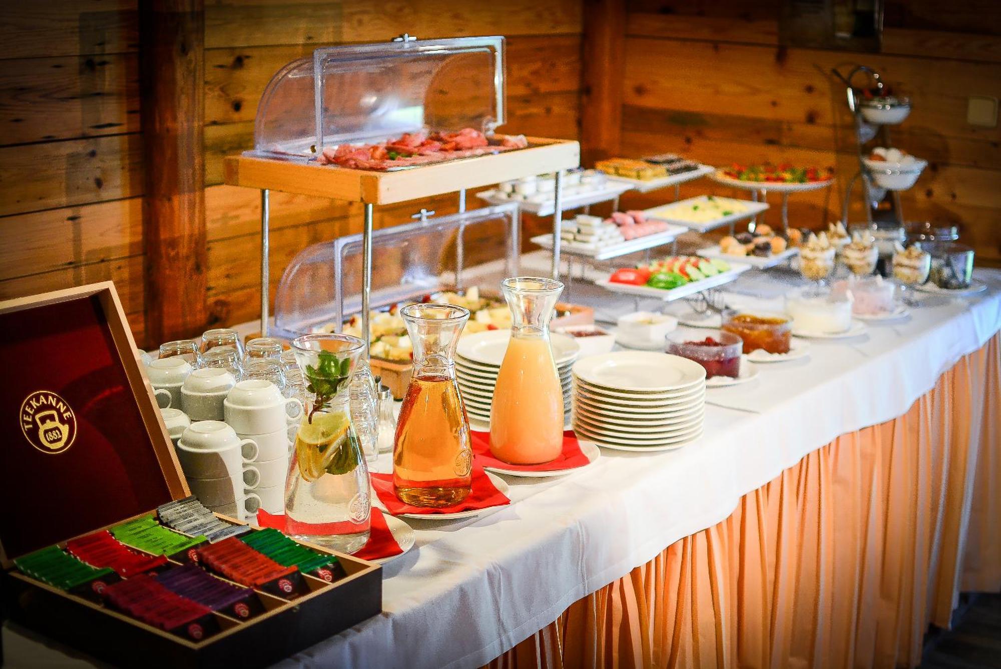 Hotel Friuli Harrachov Eksteriør billede
