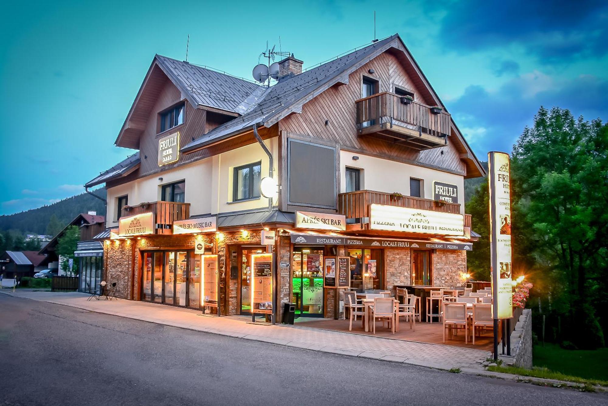 Hotel Friuli Harrachov Eksteriør billede